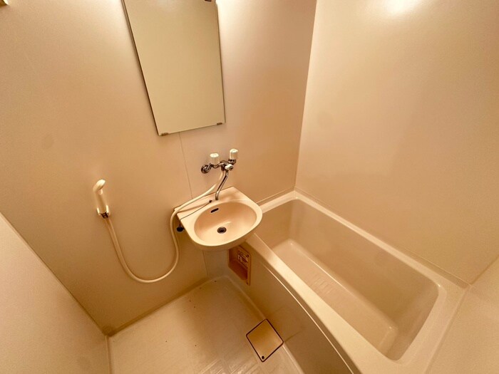 物件内観写真12　(バス／シャワールーム等)