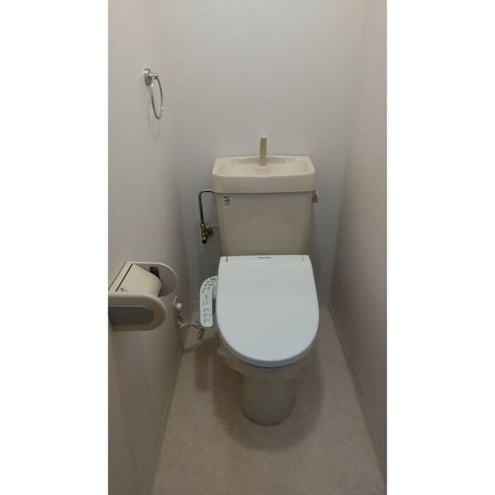 物件内観写真11　(トイレ)