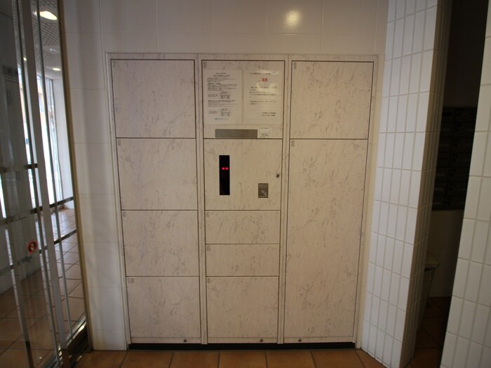 物件外観写真6　(建物設備)