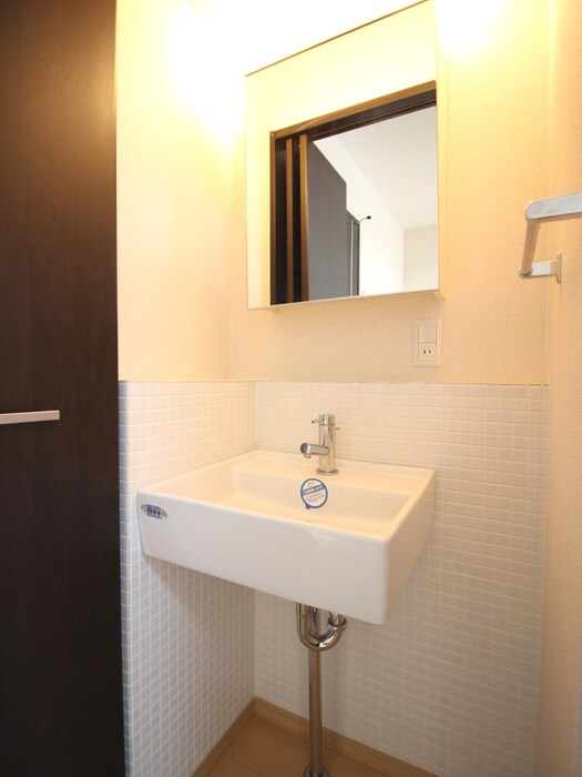 物件内観写真12　(洗面)