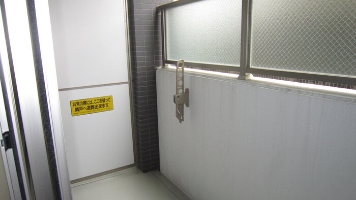 物件内観写真10　(ベランダ・バルコニー)