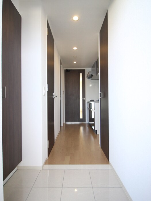 物件内観写真9　(廊下)