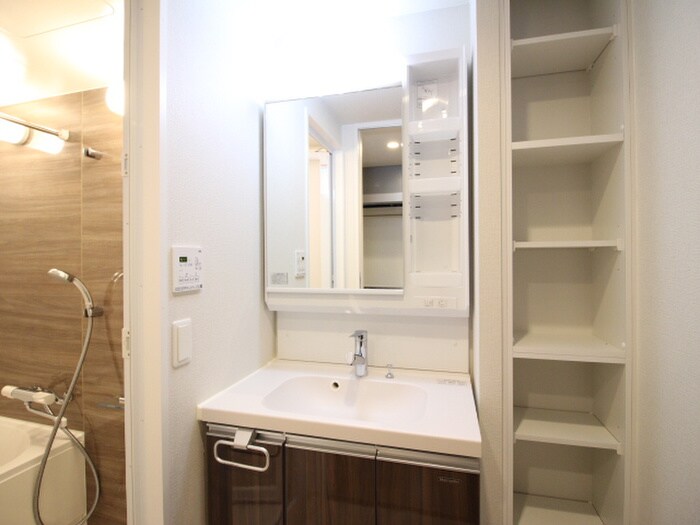 物件内観写真10　(洗面)