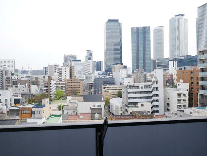 物件内観写真16　(玄関)