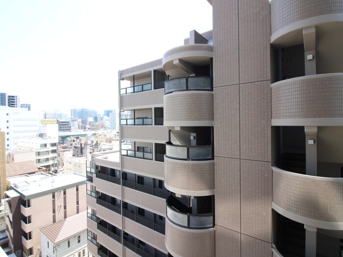 物件内観写真16　(室内からの展望)