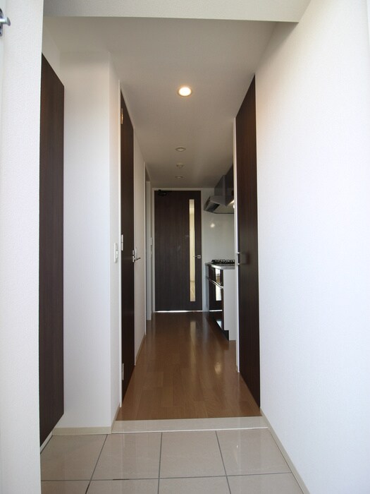 物件内観写真17　(廊下)