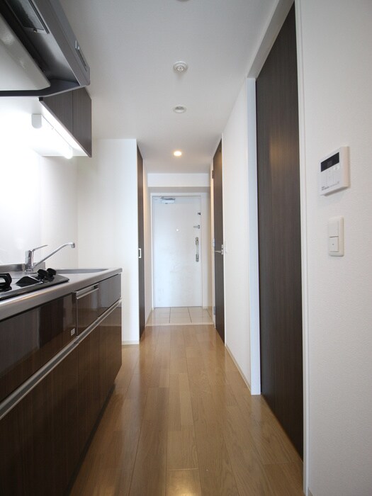 物件内観写真18　(廊下)