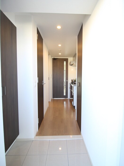 物件内観写真19　(廊下)