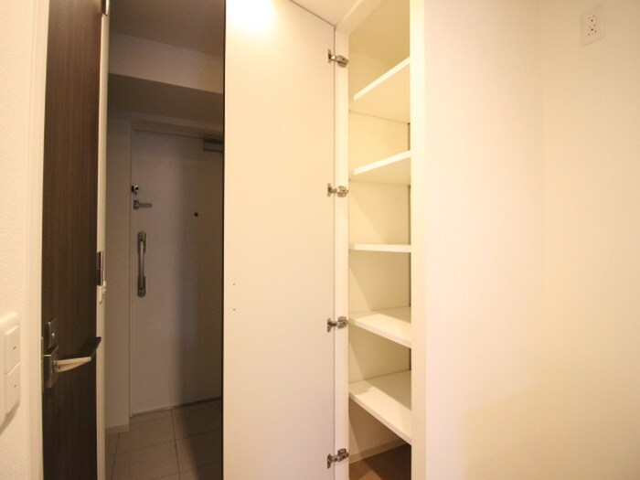 物件内観写真20　(収納)