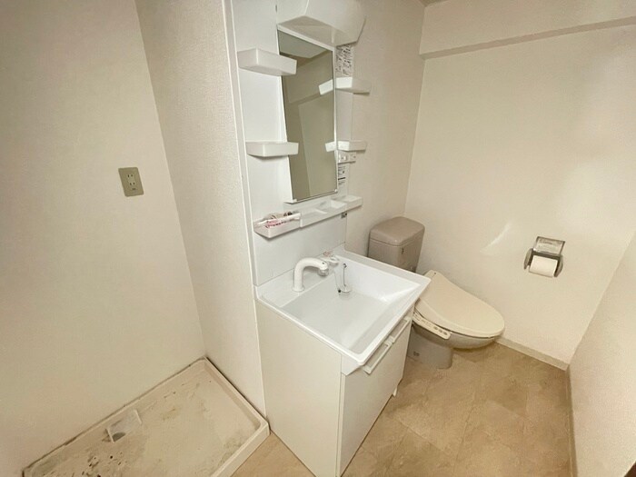 物件内観写真11　(洗面)