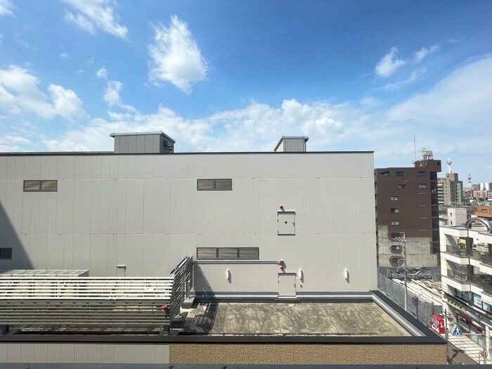 物件内観写真22　(室内からの展望)