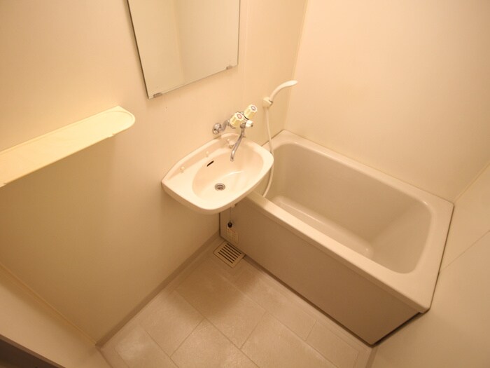 物件内観写真10　(バス／シャワールーム等)