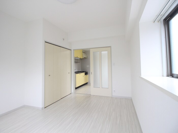 物件内観写真11　(居室)