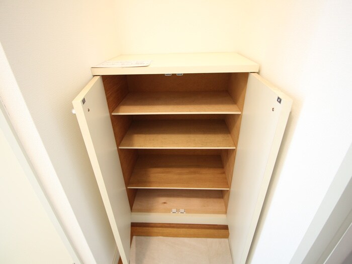 物件内観写真21　(靴箱)