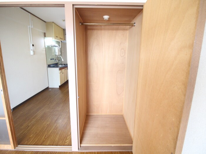 物件内観写真9　(収納)