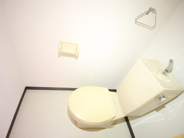 物件内観写真11　(トイレ)