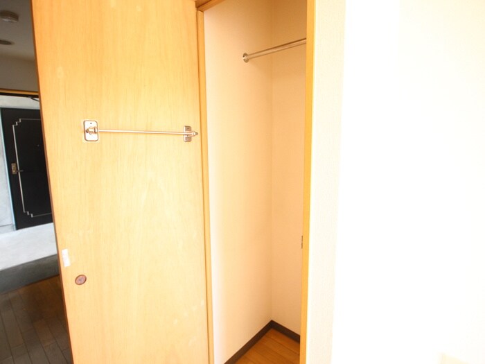 物件内観写真14　(収納)