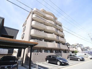 ＴＲＩＬＬＩＯＮ外観写真