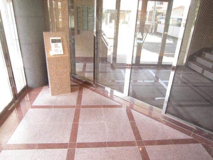 物件外観写真3　(建物設備)