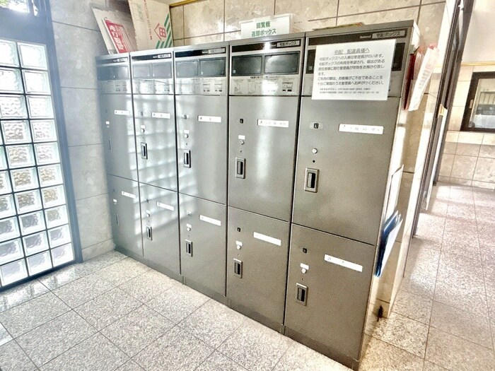 物件外観写真4　(建物設備)