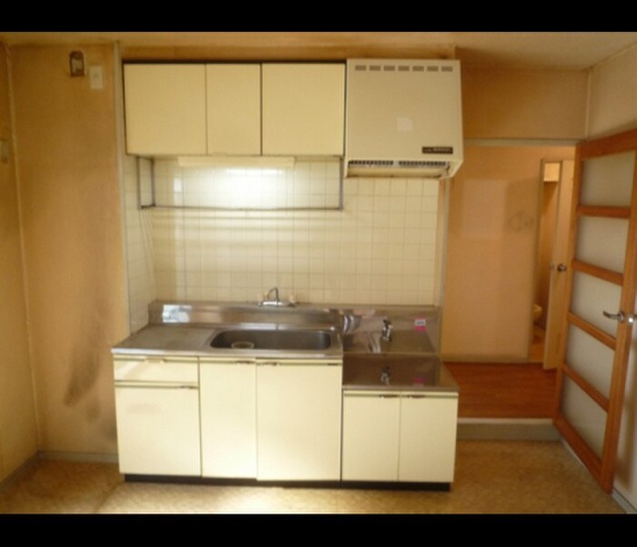 物件内観写真8　(キッチン)