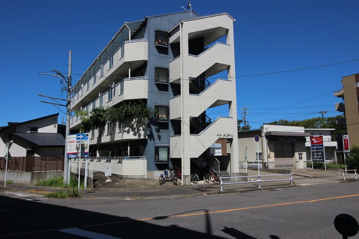 物件外観写真5　(外観写真)