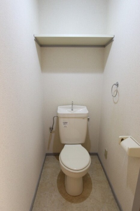 物件内観写真11　(トイレ)