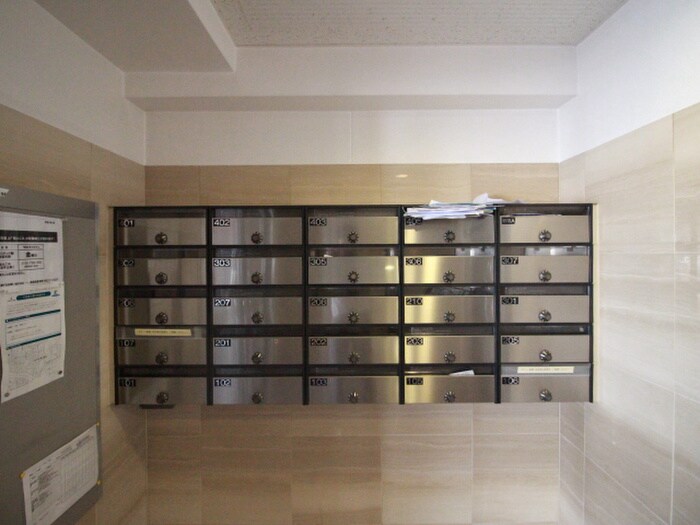 物件外観写真4　(建物設備)