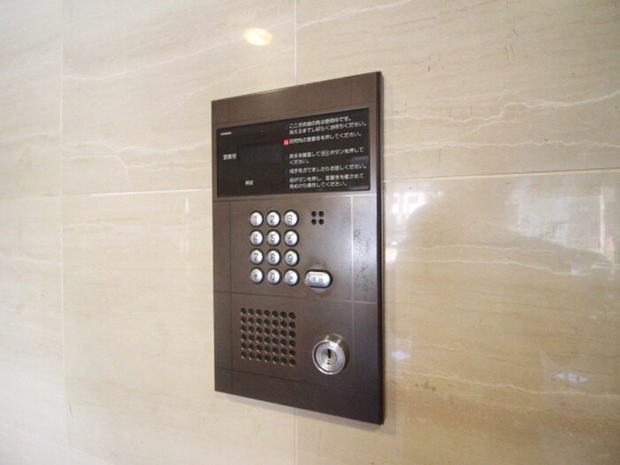 物件外観写真6　(建物設備)