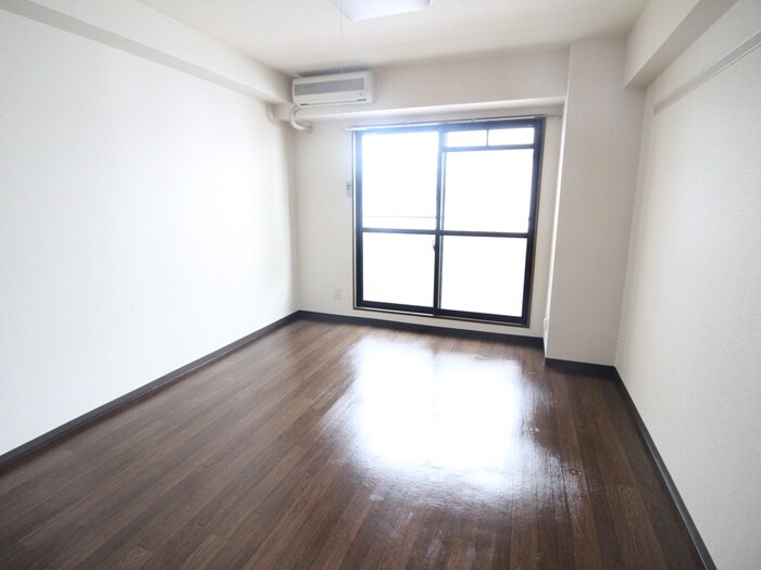 物件内観写真11　(居室)