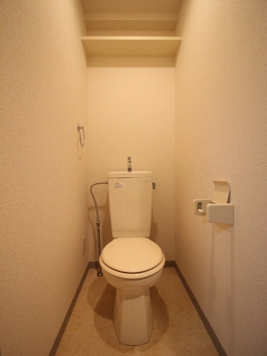 物件内観写真14　(トイレ)