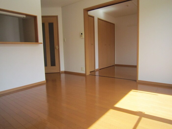 物件内観写真4　(内観写真)