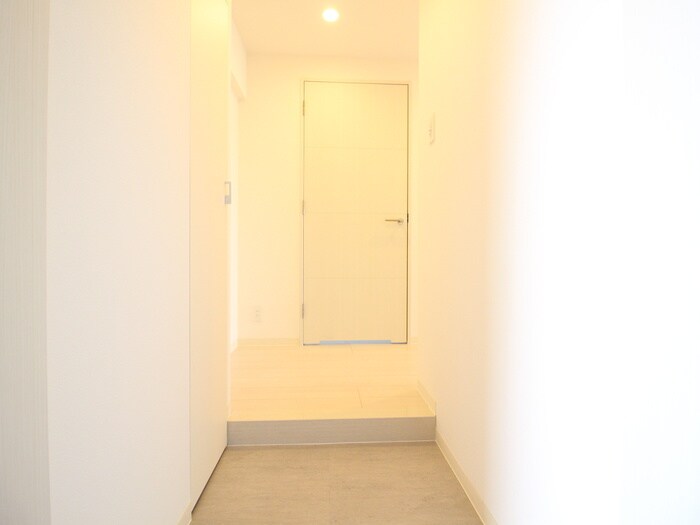 物件内観写真8　(廊下)