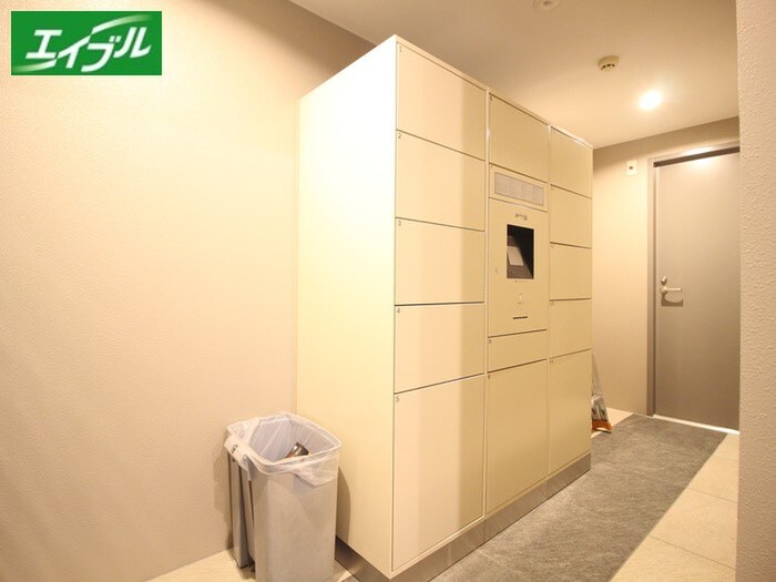 物件外観写真4　(建物設備)