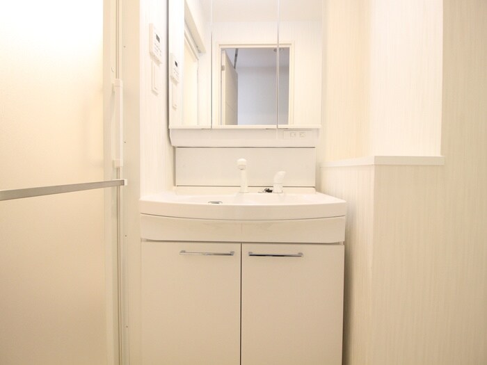 物件内観写真11　(洗面)