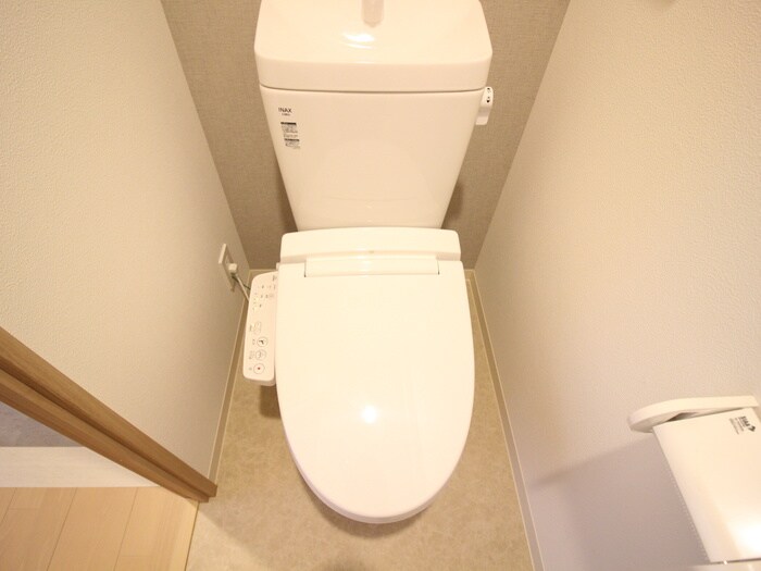 物件内観写真11　(トイレ)