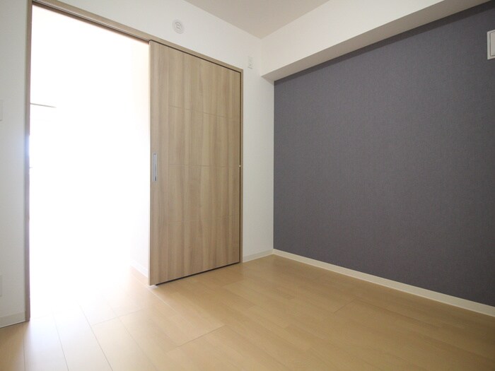 物件内観写真18　(居室)