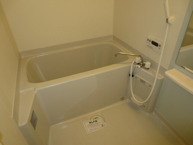 物件内観写真13　(バス／シャワールーム等)