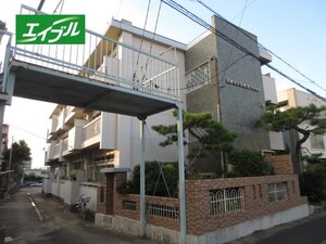 花井第三清風マンション外観写真