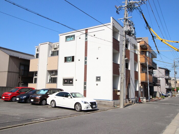 物件外観写真4　(その他)