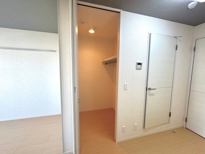 物件内観写真9　(収納)