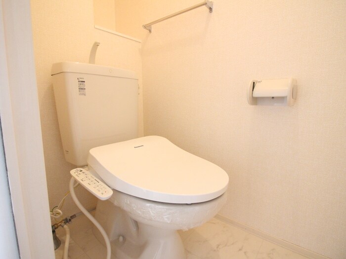 物件内観写真11　(トイレ)