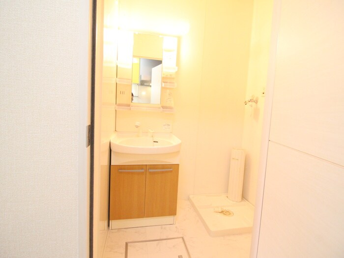 物件内観写真12　(洗面)