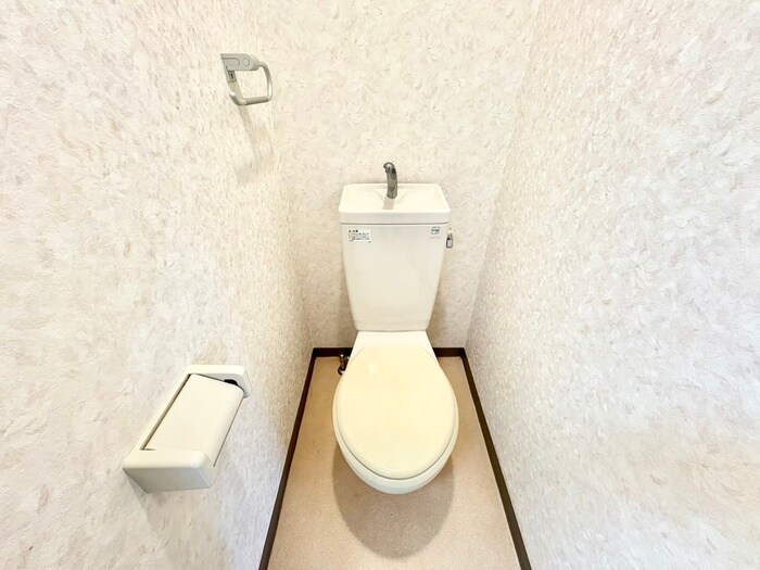 物件内観写真7　(トイレ)