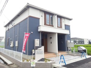 グランシャローⅣ外観写真