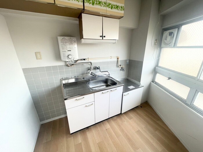 物件内観写真9　(キッチン)
