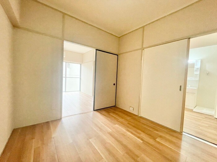 物件内観写真16　(居室)