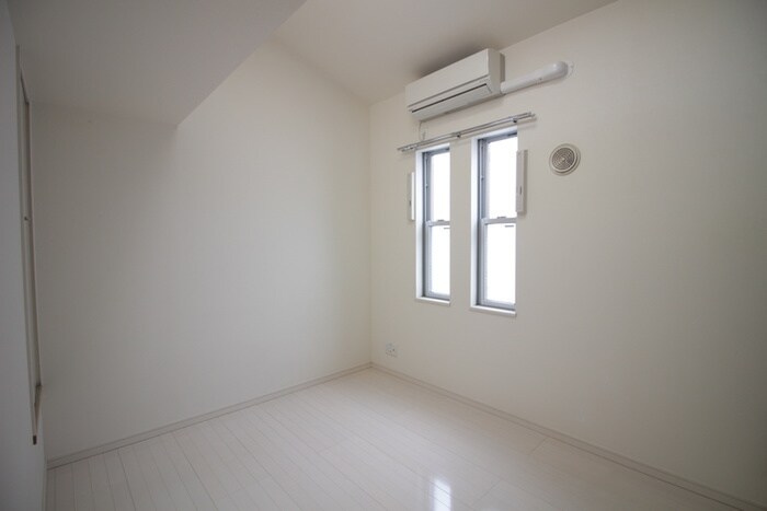 物件内観写真22　(居室)