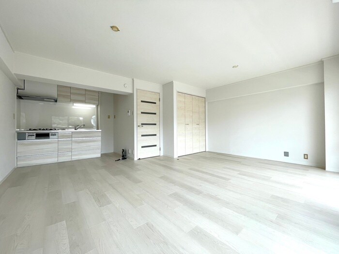 物件内観写真8　(居室)