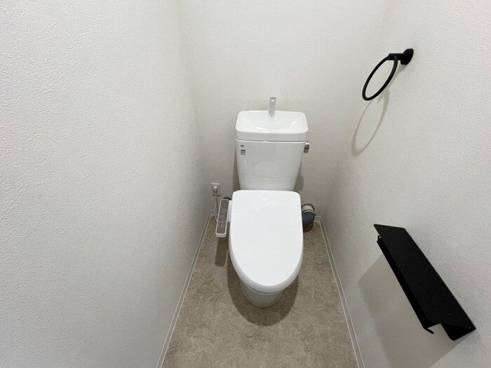 物件内観写真10　(トイレ)